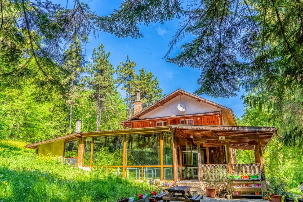 Крушун - Единствена На Метри От Водопадите, Krushun - The Only Stay Just Meters From The Waterfalls Krushuna Bagian luar foto