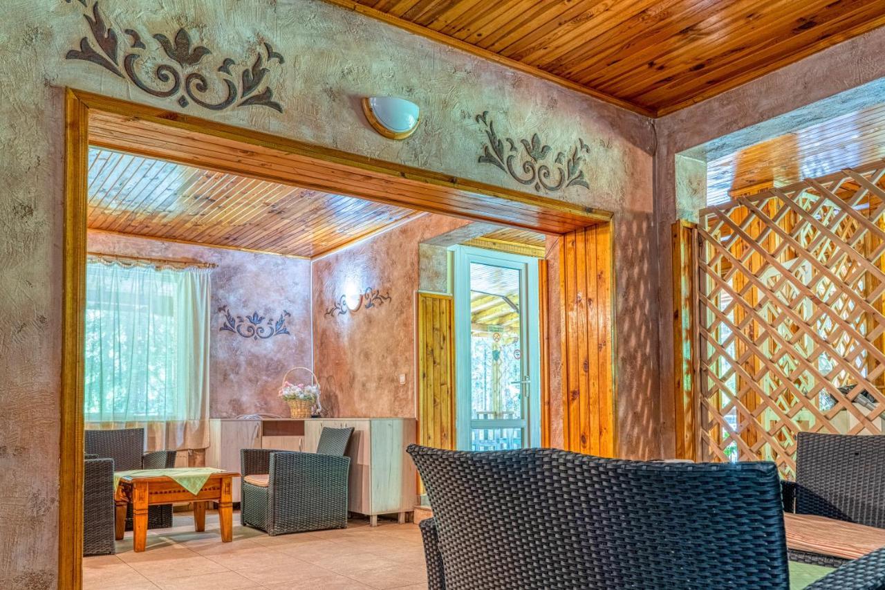 Крушун - Единствена На Метри От Водопадите, Krushun - The Only Stay Just Meters From The Waterfalls Krushuna Bagian luar foto