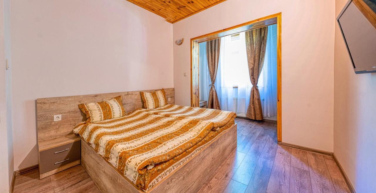 Крушун - Единствена На Метри От Водопадите, Krushun - The Only Stay Just Meters From The Waterfalls Krushuna Bagian luar foto